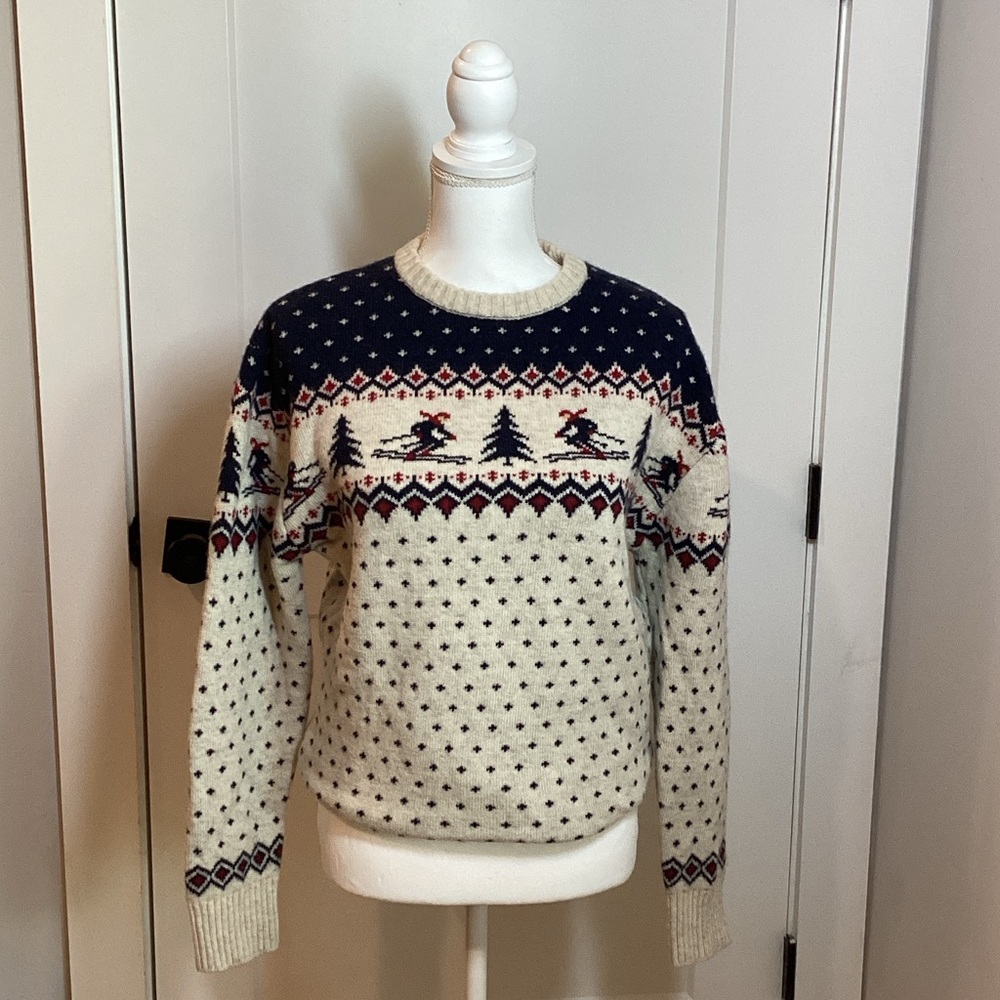 Kiel James Patrick Navy and Cream Sweater
